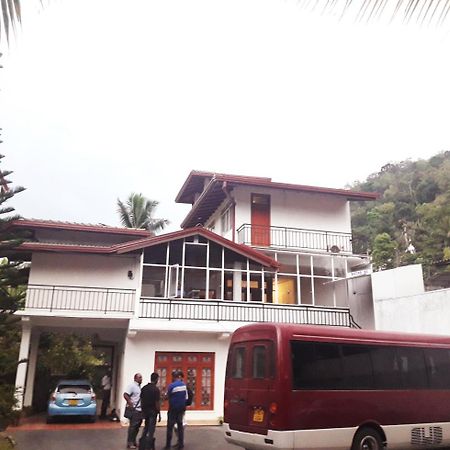 Vin Roma Inn Kandy Eksteriør bilde
